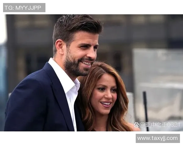 足球明星最新动态揭秘娱乐圈绯闻与赛场表现的精彩交汇